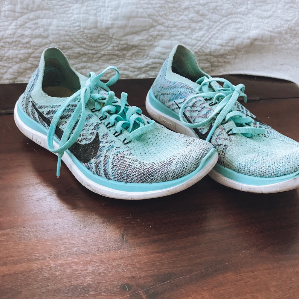 Nike | Flyknit 4.0 Women’s size 8 Shoe Blue